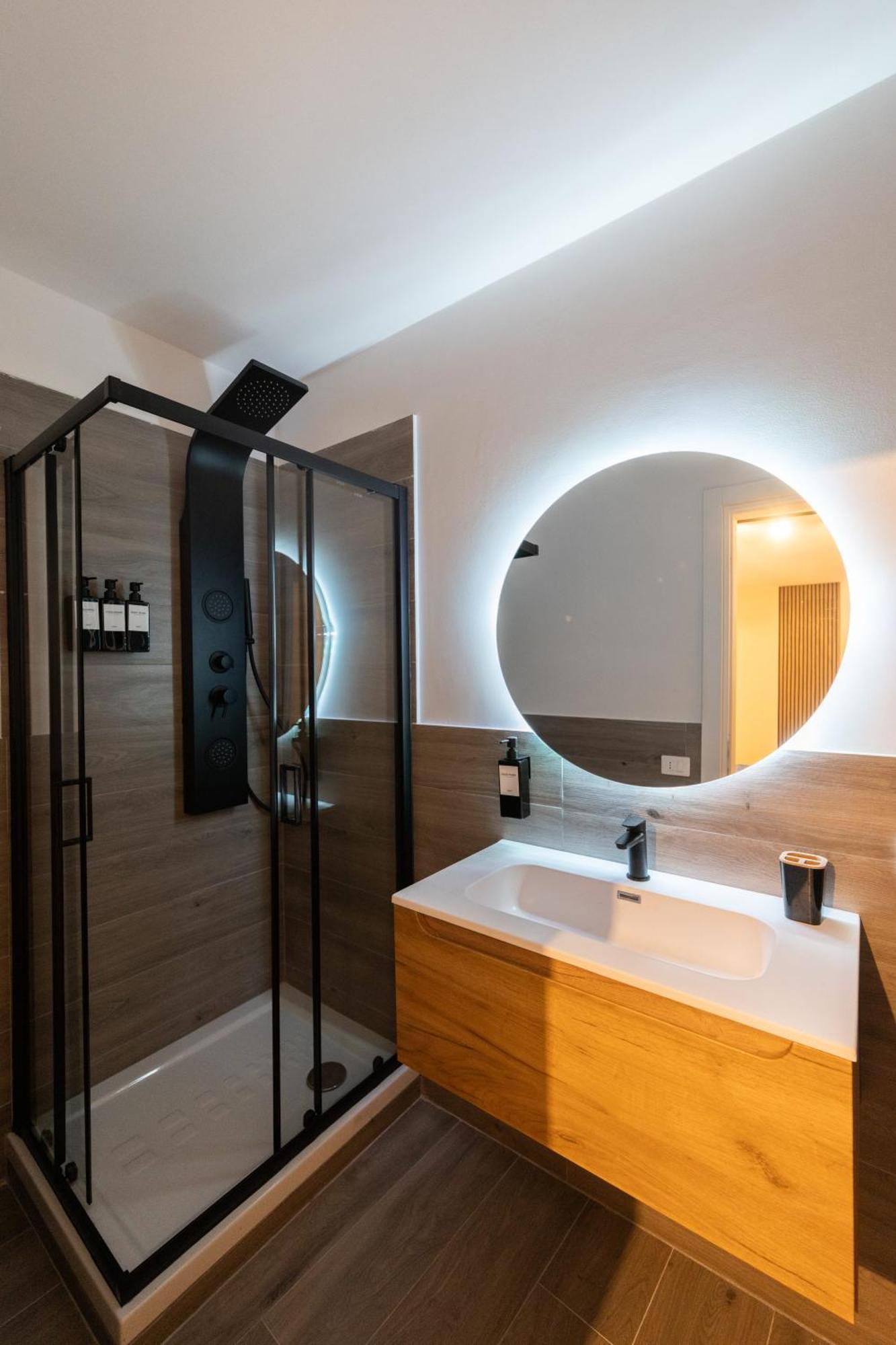 Urban Chic Luxury Suite Apartments Róma Kültér fotó