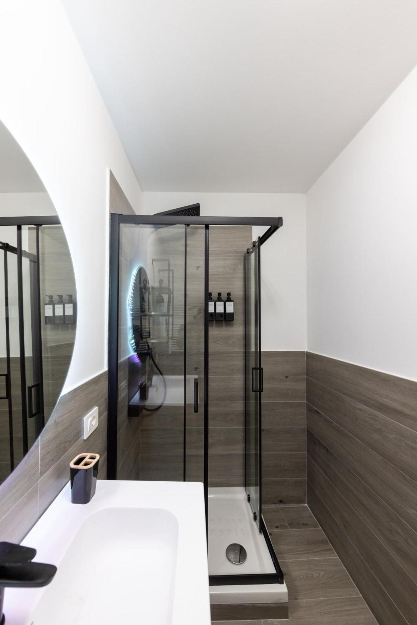 Urban Chic Luxury Suite Apartments Róma Kültér fotó